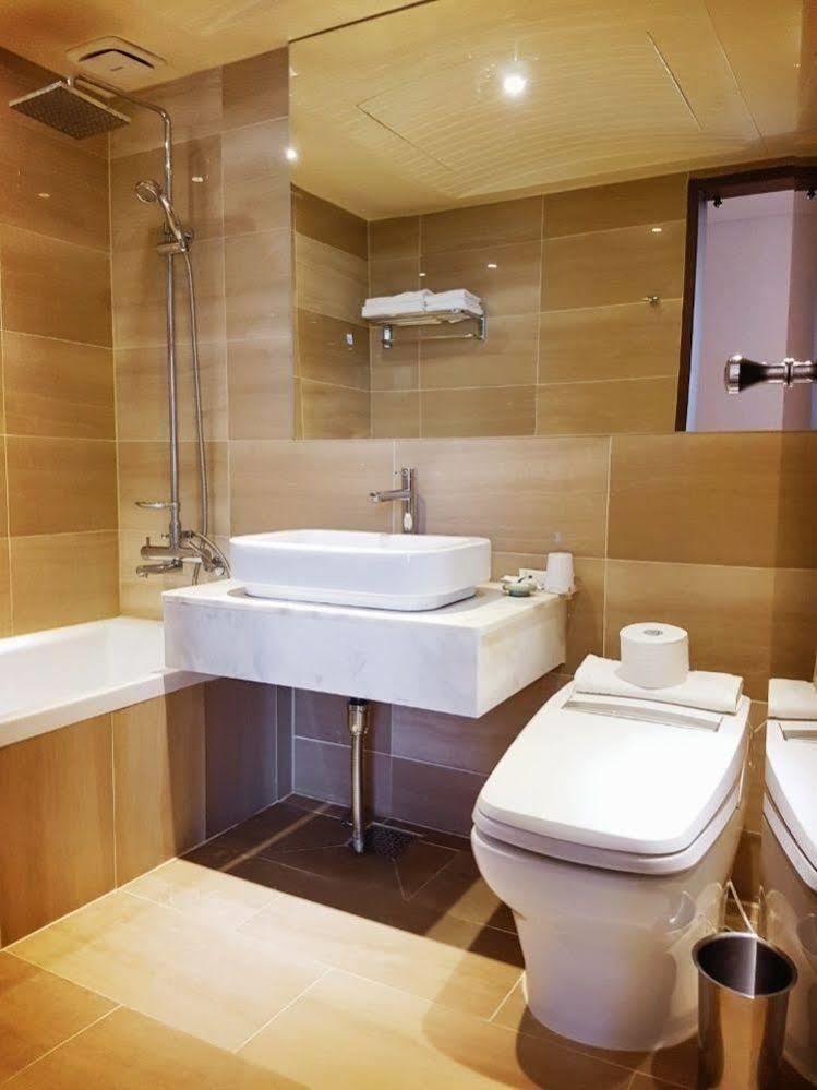Benikea Starhills Hotel Buan Zewnętrze zdjęcie